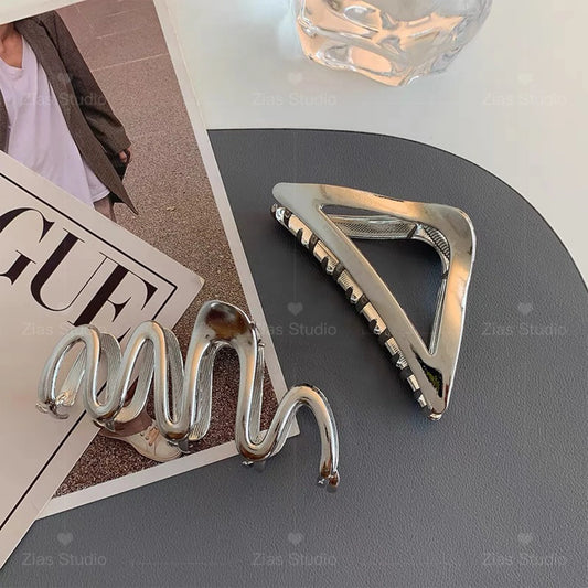 Irregular metal hair claw clip